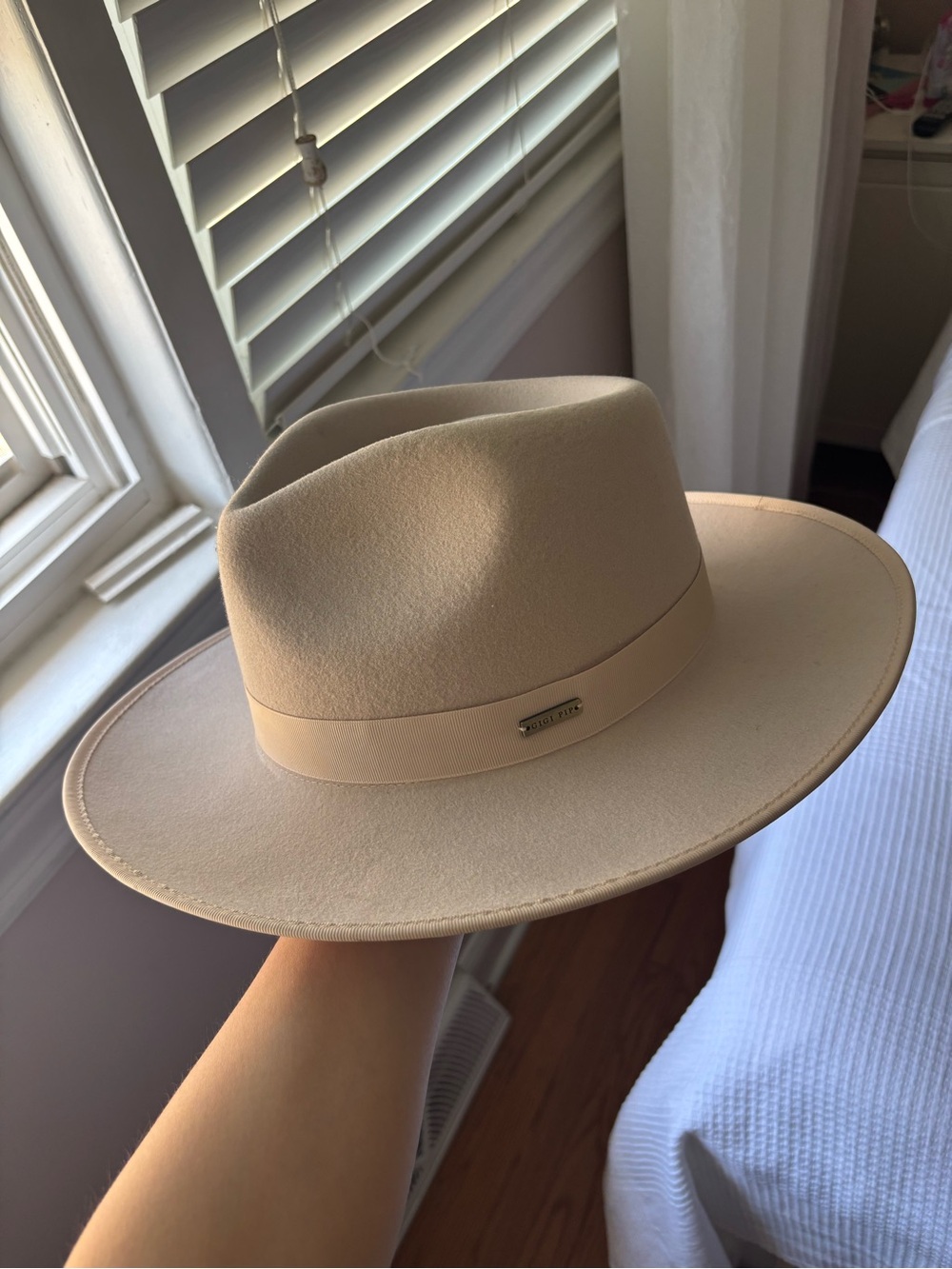 Gigi Pip Monroe Rancher Hat!